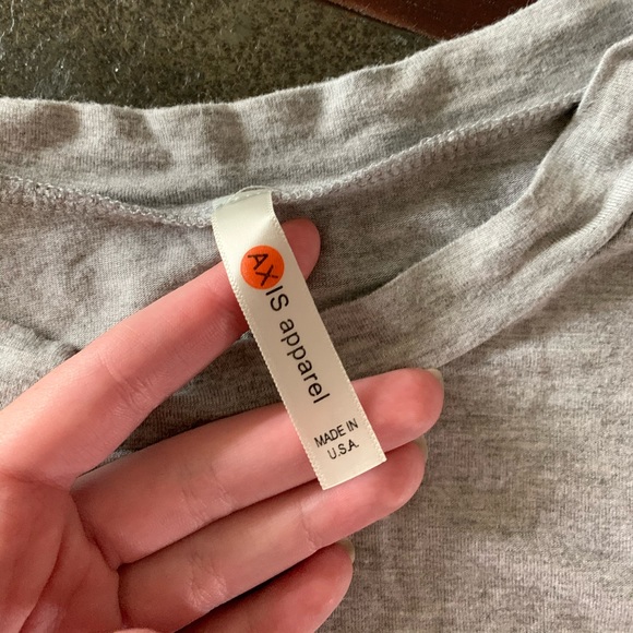 grey front knot t-shirt - Picture 2 of 2